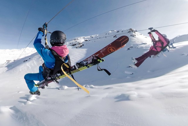 Tyrolienne Bee à Val Thorens