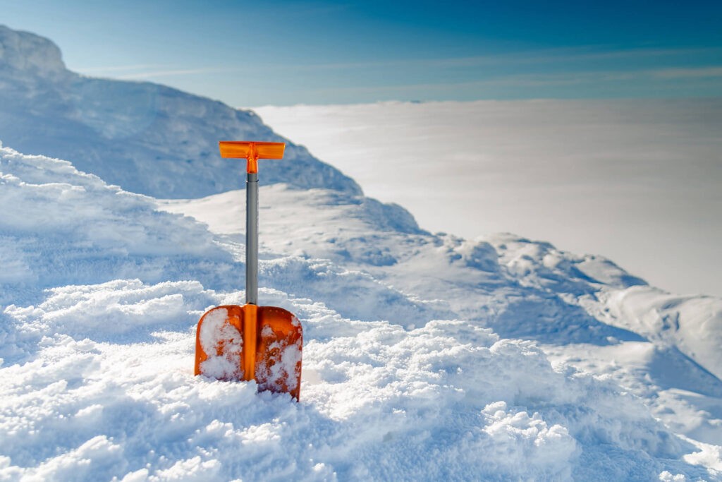 Securite en montagne - Teste de stabilite de la neige HERO