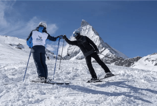 BASI Comment devenir monitrice de ski