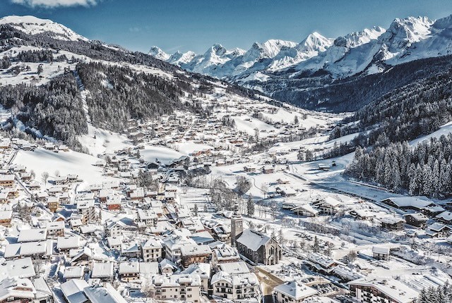 Le Grand Bornand, panorama, vue centrale, village, montagnes, Aravis